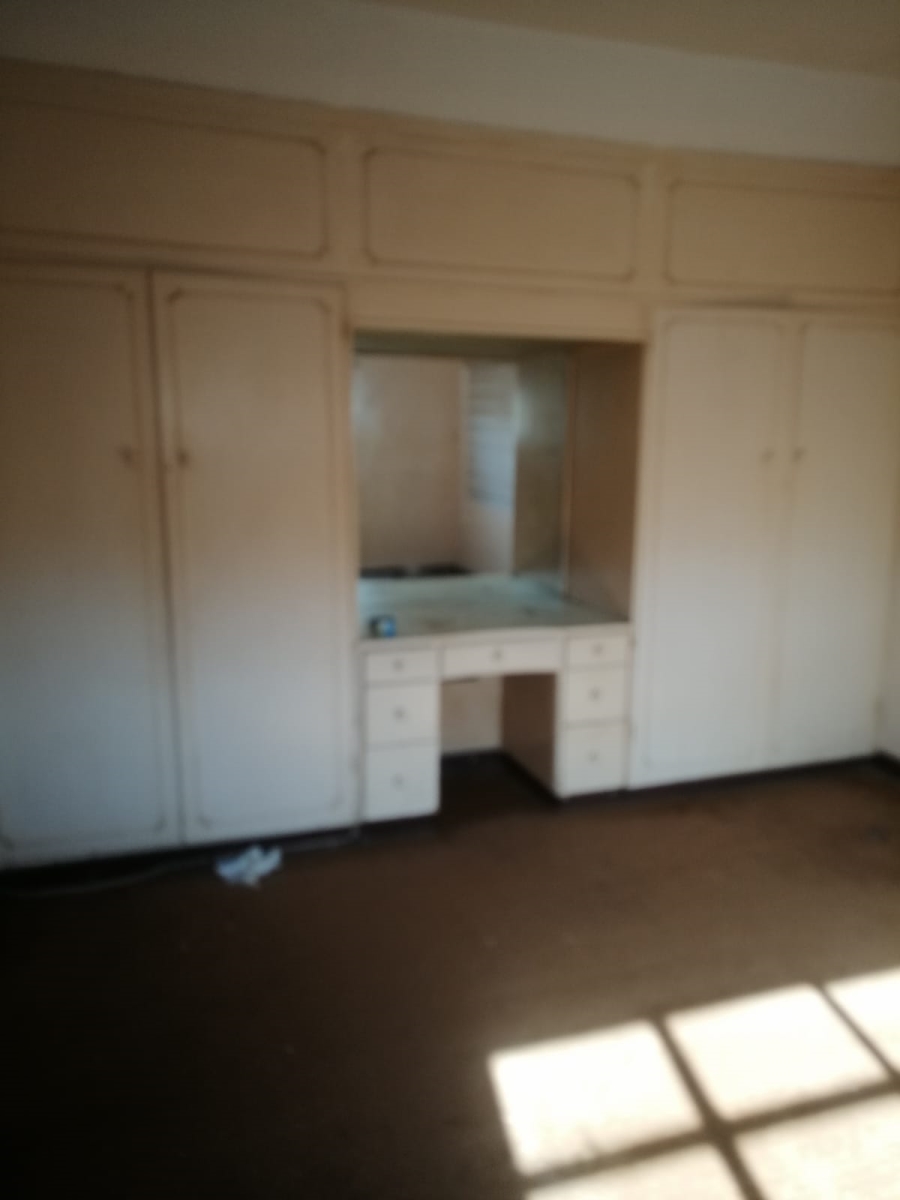 2 Bedroom Property for Sale in Umbilo KwaZulu-Natal
