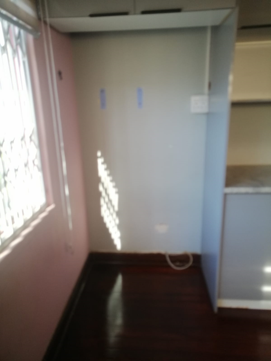2 Bedroom Property for Sale in Umbilo KwaZulu-Natal