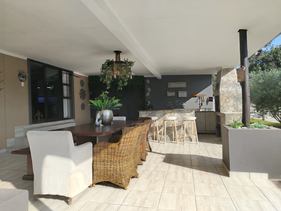 3 Bedroom Property for Sale in Meer En See KwaZulu-Natal