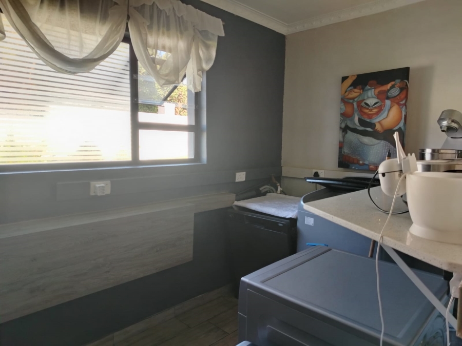 3 Bedroom Property for Sale in Meer En See KwaZulu-Natal
