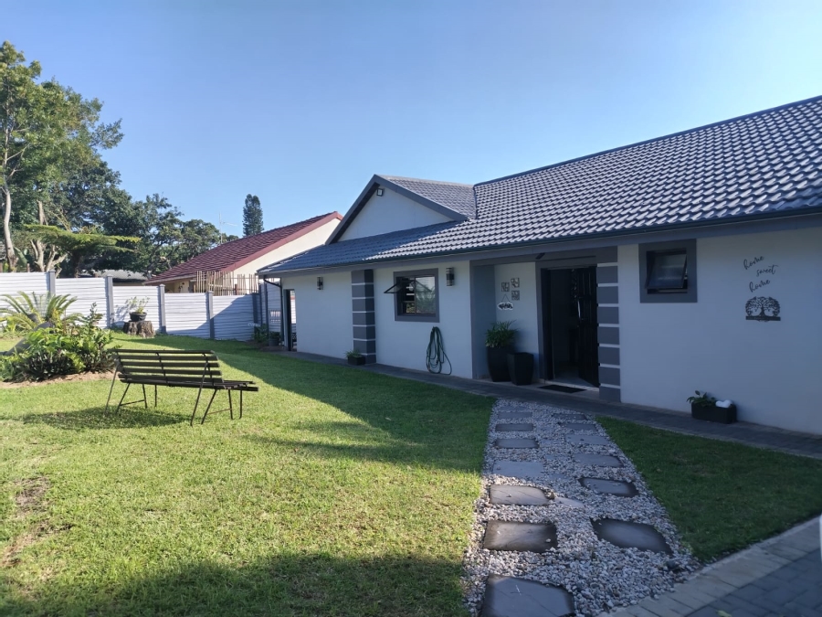 3 Bedroom Property for Sale in Meer En See KwaZulu-Natal