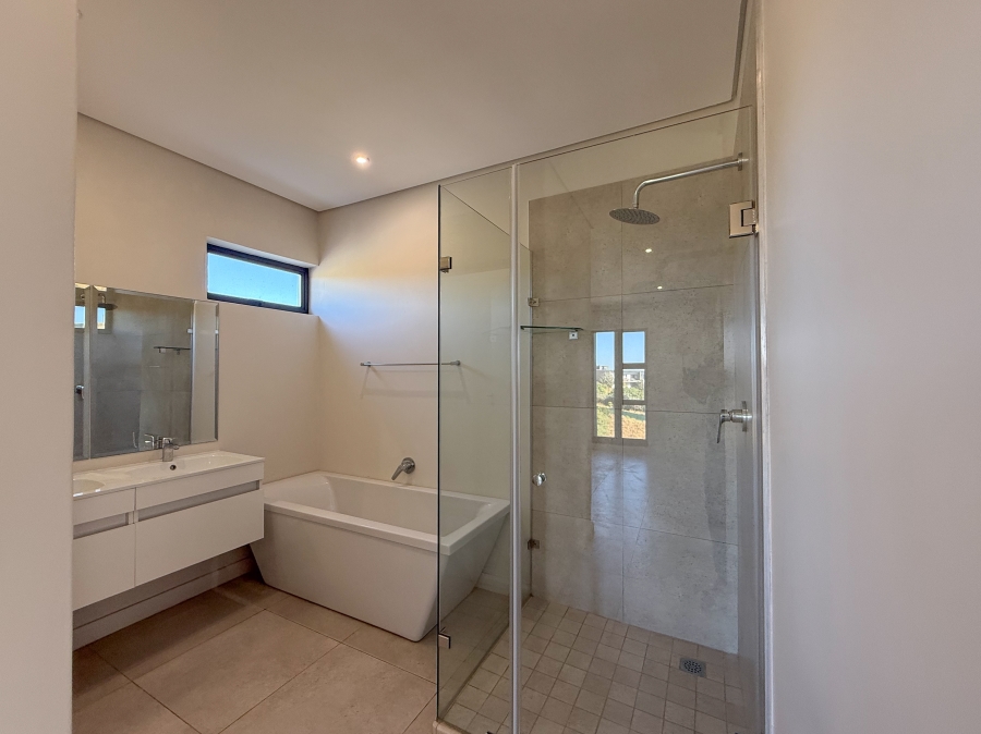 To Let 3 Bedroom Property for Rent in Zululami Coastal Estate KwaZulu-Natal