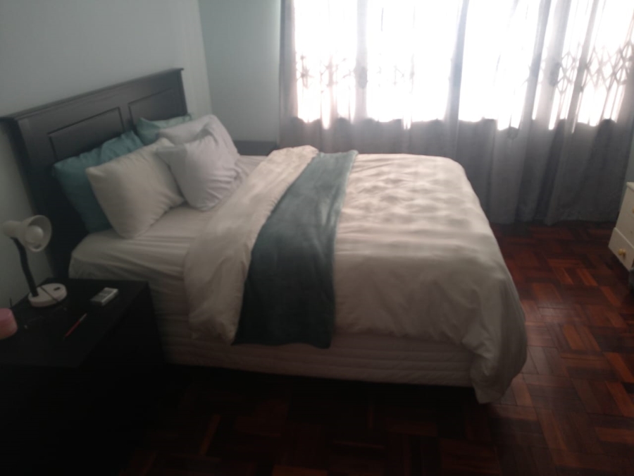 2 Bedroom Property for Sale in Glenwood KwaZulu-Natal