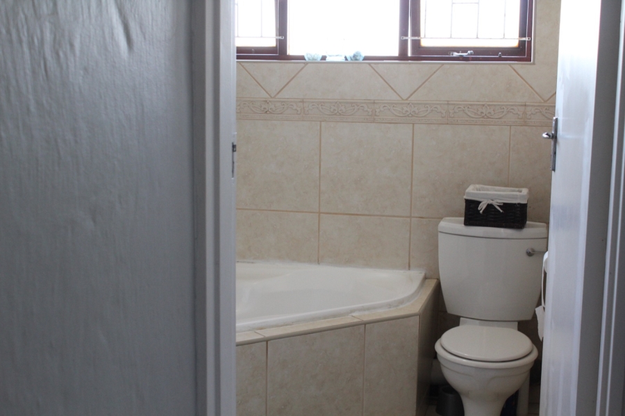 3 Bedroom Property for Sale in Escombe KwaZulu-Natal
