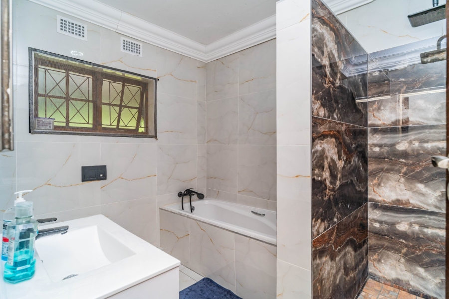 4 Bedroom Property for Sale in Westville Central KwaZulu-Natal