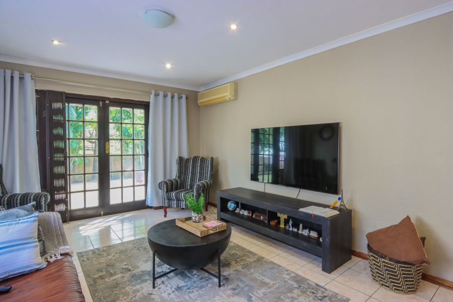 3 Bedroom Property for Sale in Dawncrest KwaZulu-Natal