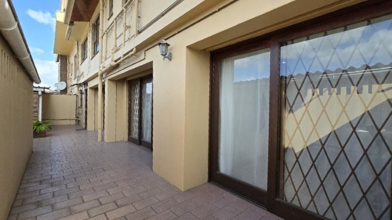 2 Bedroom Property for Sale in Pinetown KwaZulu-Natal