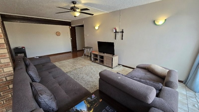 2 Bedroom Property for Sale in Pinetown KwaZulu-Natal