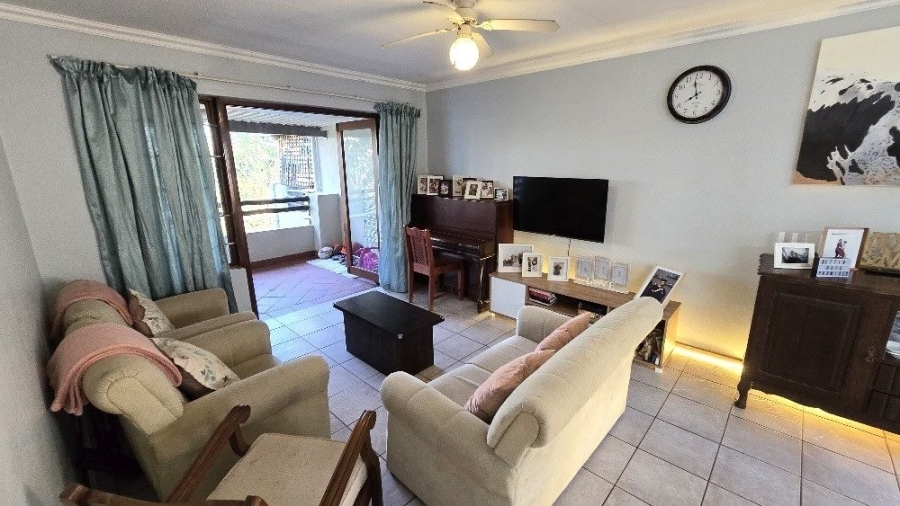 3 Bedroom Property for Sale in Cowies Hill KwaZulu-Natal
