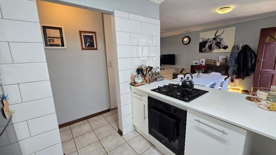 3 Bedroom Property for Sale in Cowies Hill KwaZulu-Natal