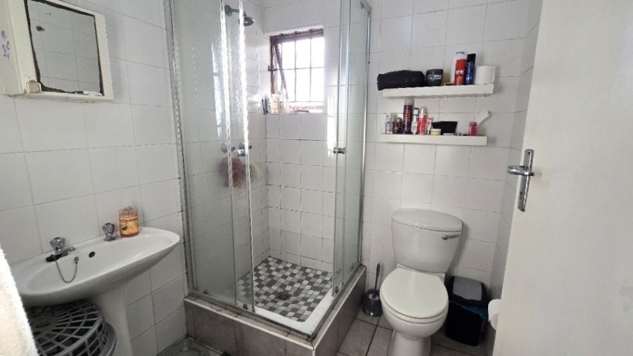 3 Bedroom Property for Sale in Cowies Hill KwaZulu-Natal