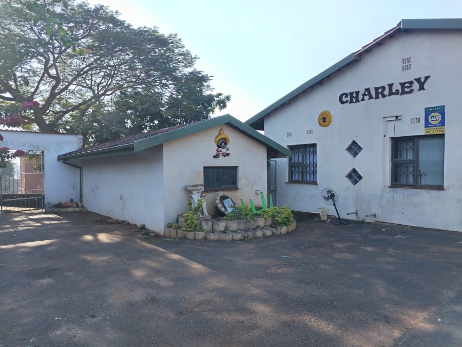 2 Bedroom Property for Sale in Empangeni Central KwaZulu-Natal