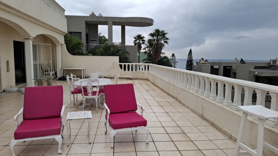 9 Bedroom Property for Sale in Compensation Beach KwaZulu-Natal