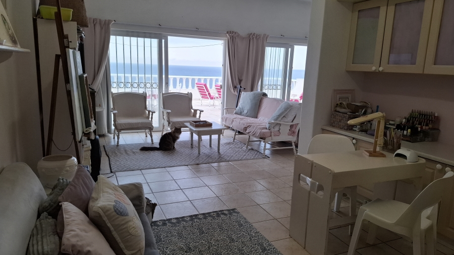 9 Bedroom Property for Sale in Compensation Beach KwaZulu-Natal