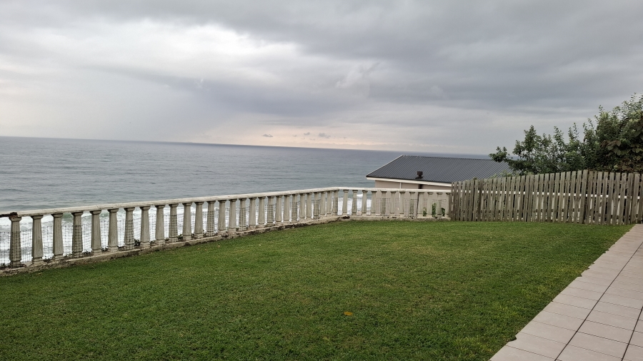 9 Bedroom Property for Sale in Compensation Beach KwaZulu-Natal