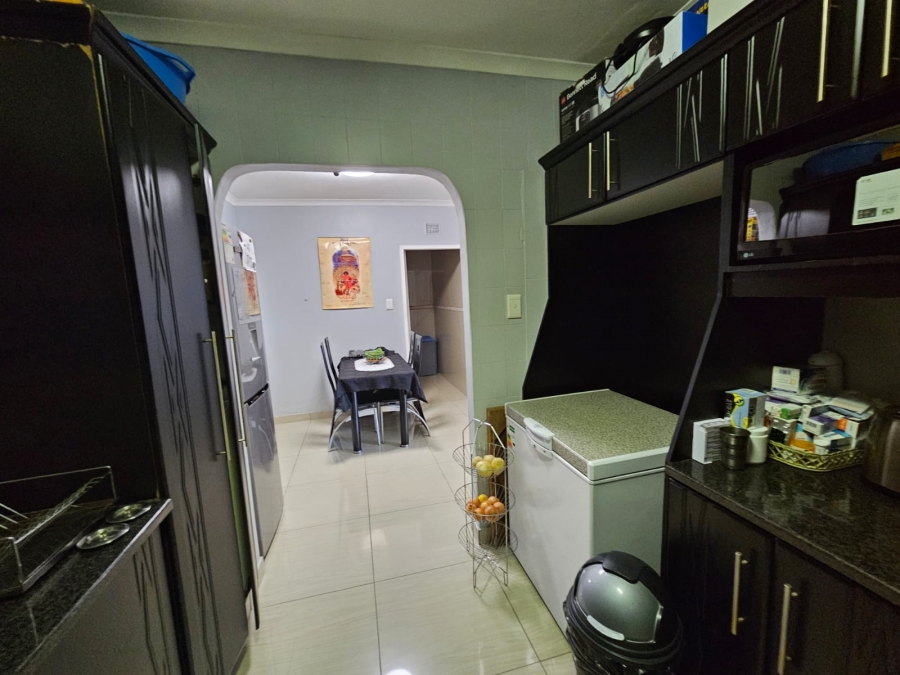 2 Bedroom Property for Sale in Isipingo Beach KwaZulu-Natal