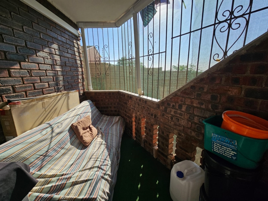2 Bedroom Property for Sale in Isipingo Beach KwaZulu-Natal