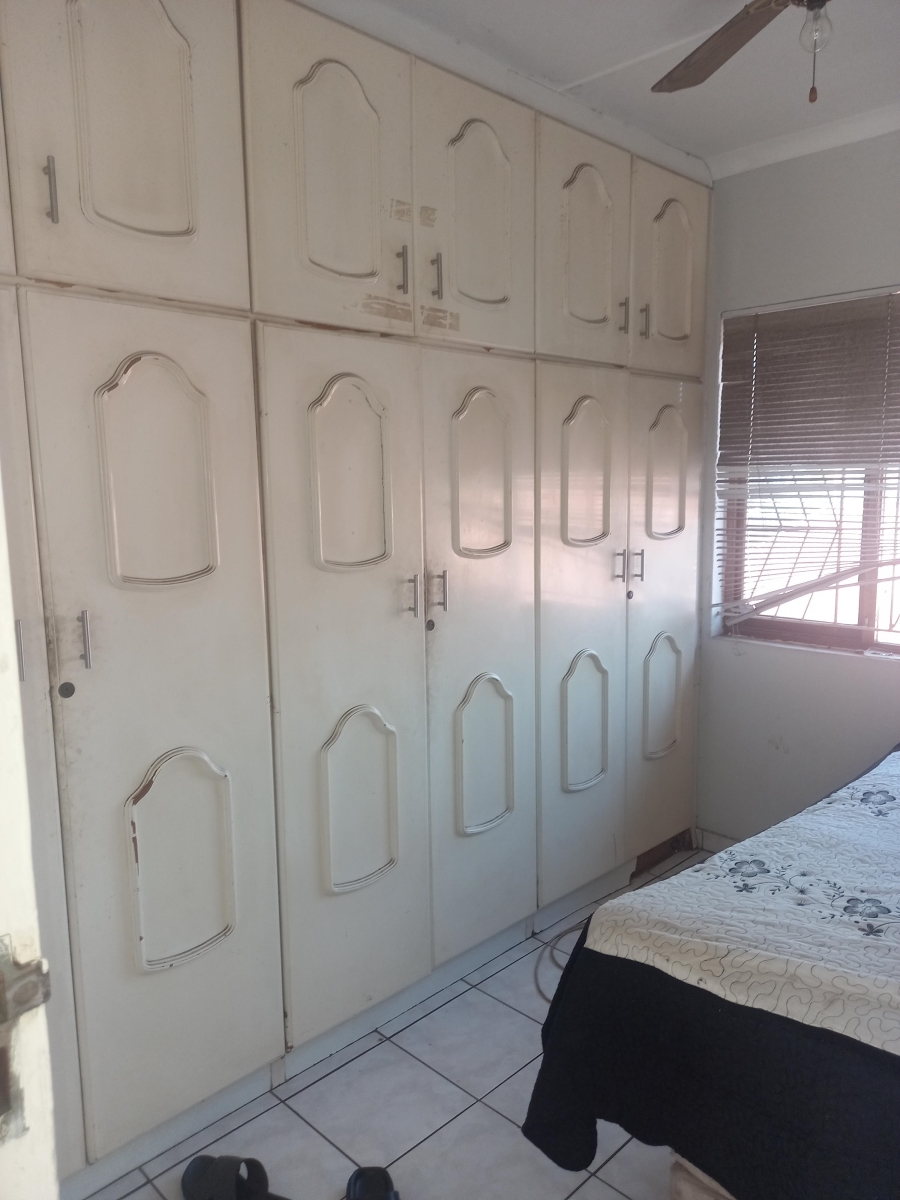 To Let 3 Bedroom Property for Rent in Isipingo Hills KwaZulu-Natal