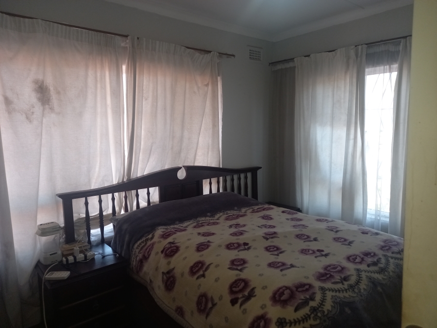 To Let 3 Bedroom Property for Rent in Isipingo Hills KwaZulu-Natal