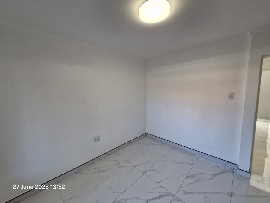 2 Bedroom Property for Sale in Malvern KwaZulu-Natal