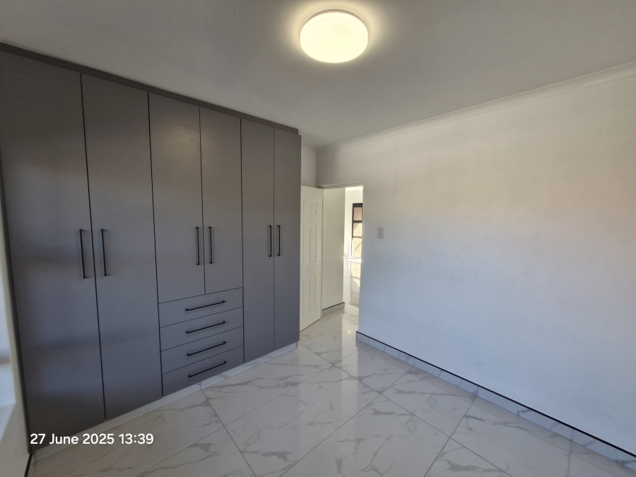2 Bedroom Property for Sale in Malvern KwaZulu-Natal