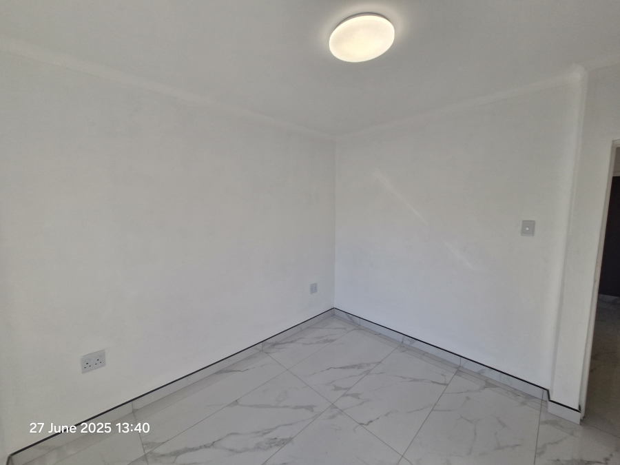 2 Bedroom Property for Sale in Malvern KwaZulu-Natal