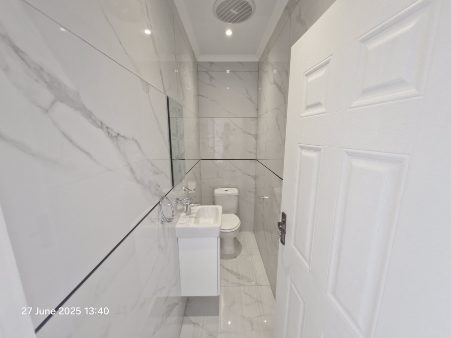 2 Bedroom Property for Sale in Malvern KwaZulu-Natal