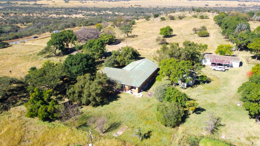 5 Bedroom Property for Sale in Dundee Rural KwaZulu-Natal