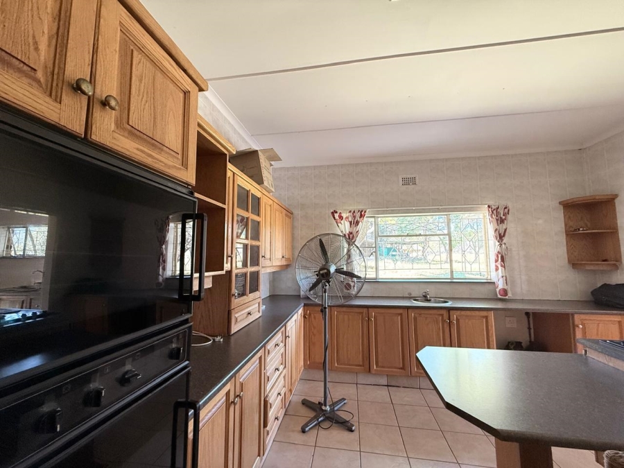 5 Bedroom Property for Sale in Dundee Rural KwaZulu-Natal