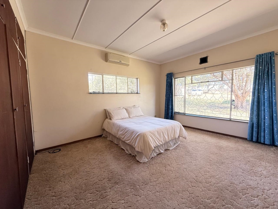 5 Bedroom Property for Sale in Dundee Rural KwaZulu-Natal