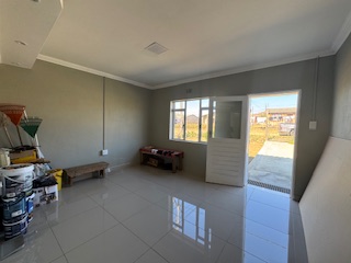 2 Bedroom Property for Sale in Mpophomeni KwaZulu-Natal