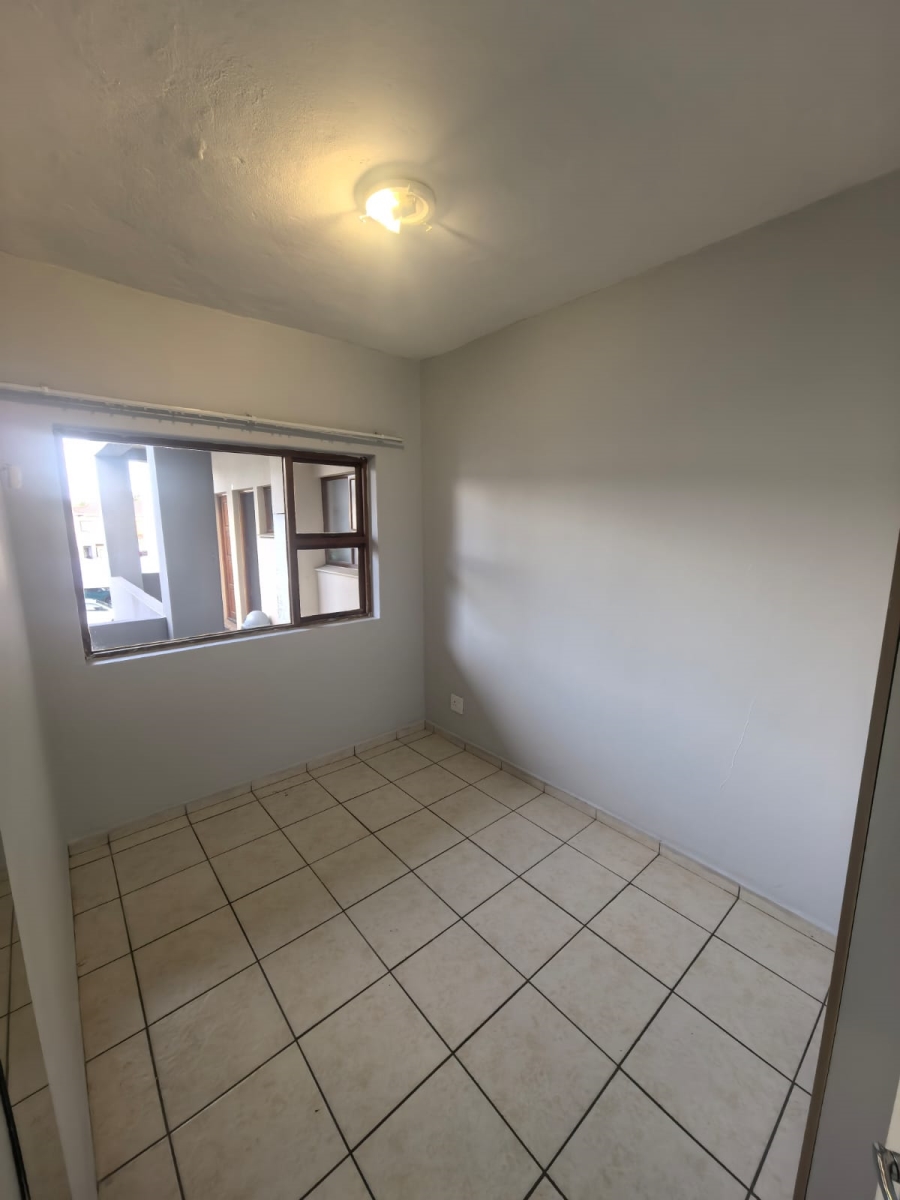 To Let 2 Bedroom Property for Rent in Richem KwaZulu-Natal