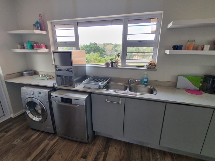 5 Bedroom Property for Sale in Gillitts KwaZulu-Natal
