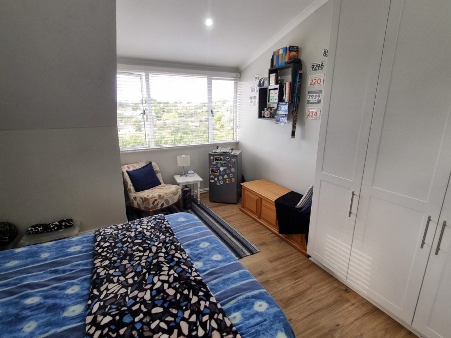 5 Bedroom Property for Sale in Gillitts KwaZulu-Natal