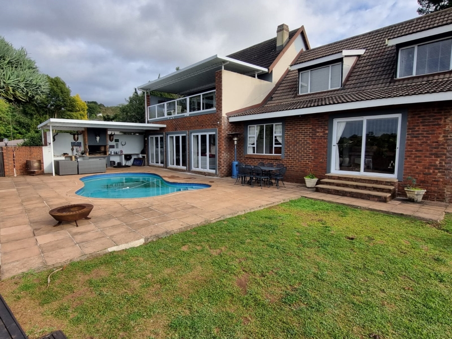 5 Bedroom Property for Sale in Gillitts KwaZulu-Natal