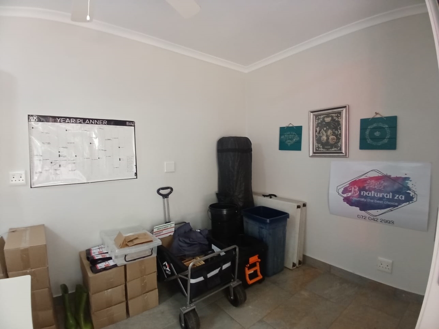 5 Bedroom Property for Sale in Gillitts KwaZulu-Natal