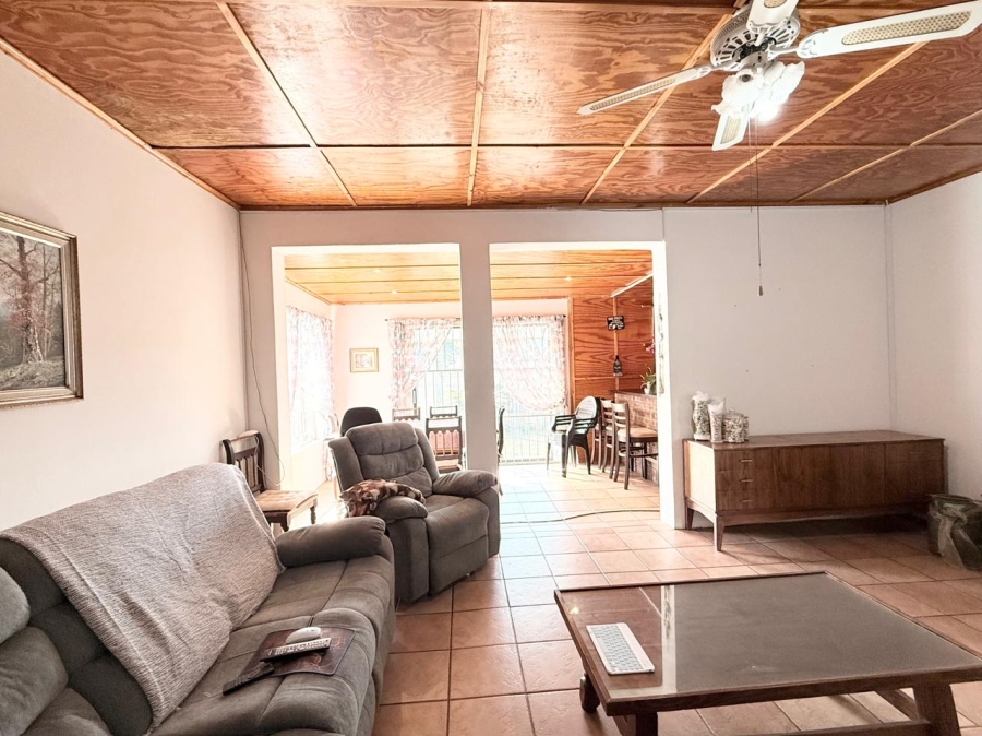 4 Bedroom Property for Sale in Pioneer Park KwaZulu-Natal