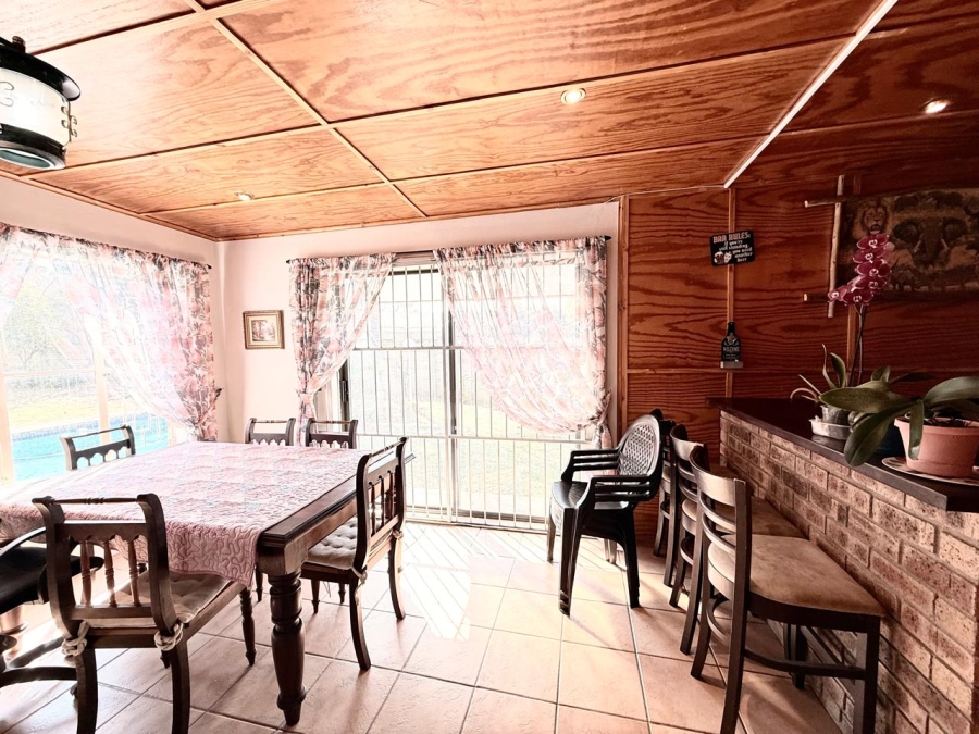 4 Bedroom Property for Sale in Pioneer Park KwaZulu-Natal
