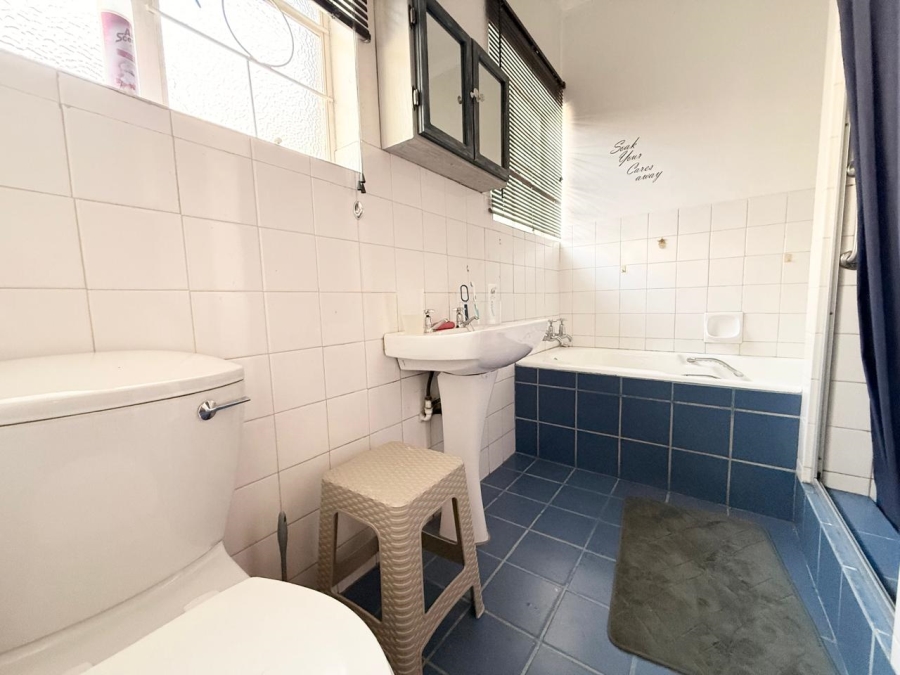 4 Bedroom Property for Sale in Pioneer Park KwaZulu-Natal