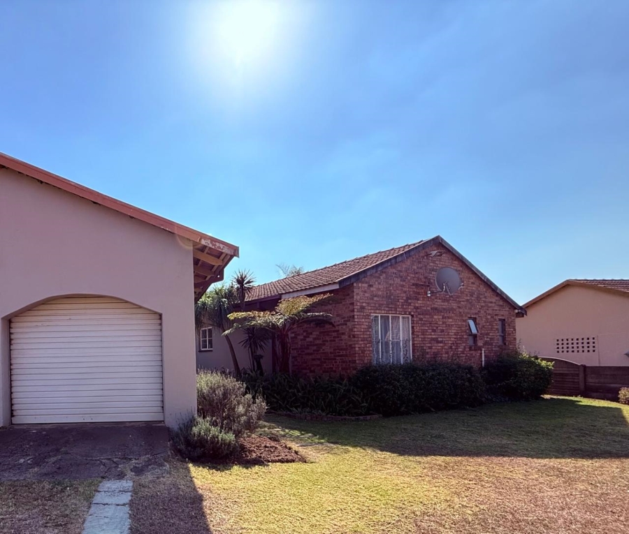 4 Bedroom Property for Sale in Pioneer Park KwaZulu-Natal