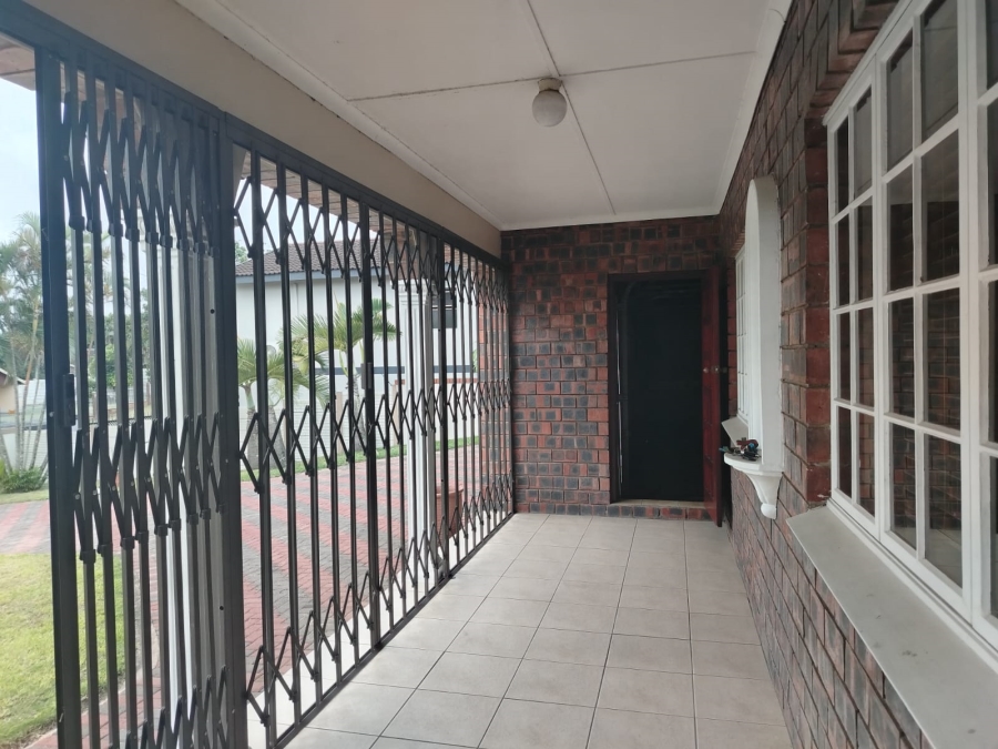 3 Bedroom Property for Sale in Meer En See KwaZulu-Natal