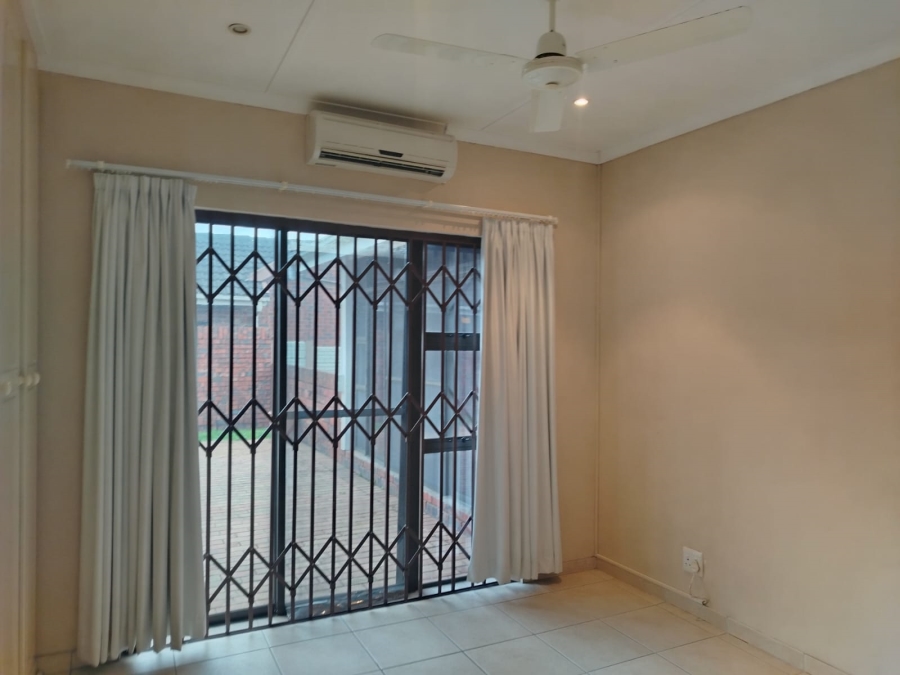 3 Bedroom Property for Sale in Meer En See KwaZulu-Natal