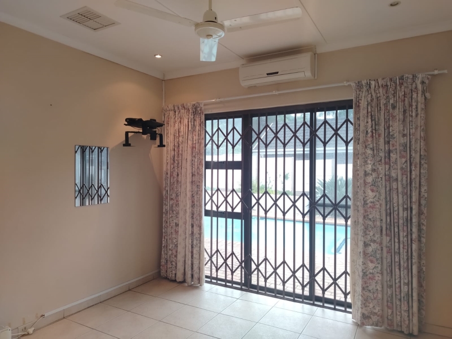 3 Bedroom Property for Sale in Meer En See KwaZulu-Natal