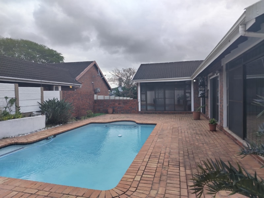 3 Bedroom Property for Sale in Meer En See KwaZulu-Natal
