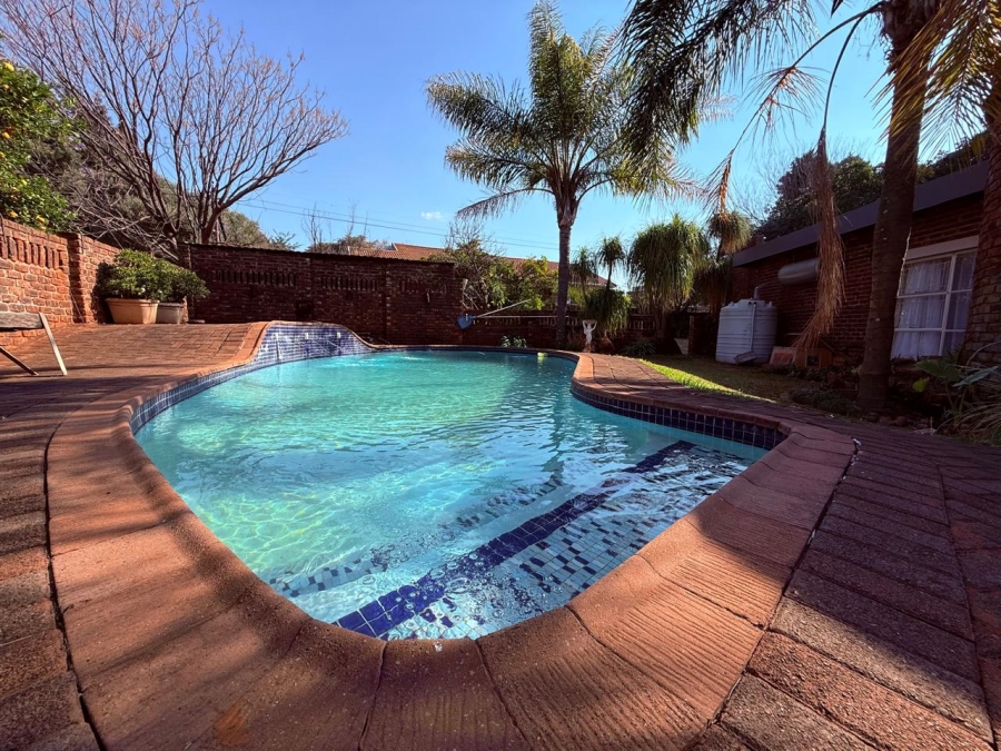 4 Bedroom Property for Sale in Pioneer Park KwaZulu-Natal