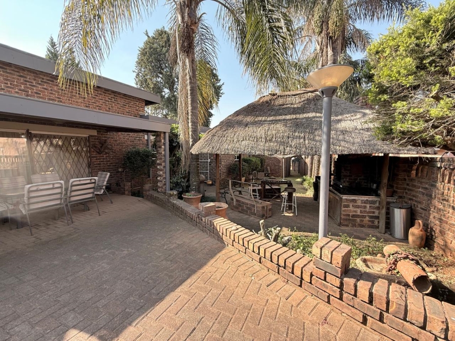 4 Bedroom Property for Sale in Pioneer Park KwaZulu-Natal