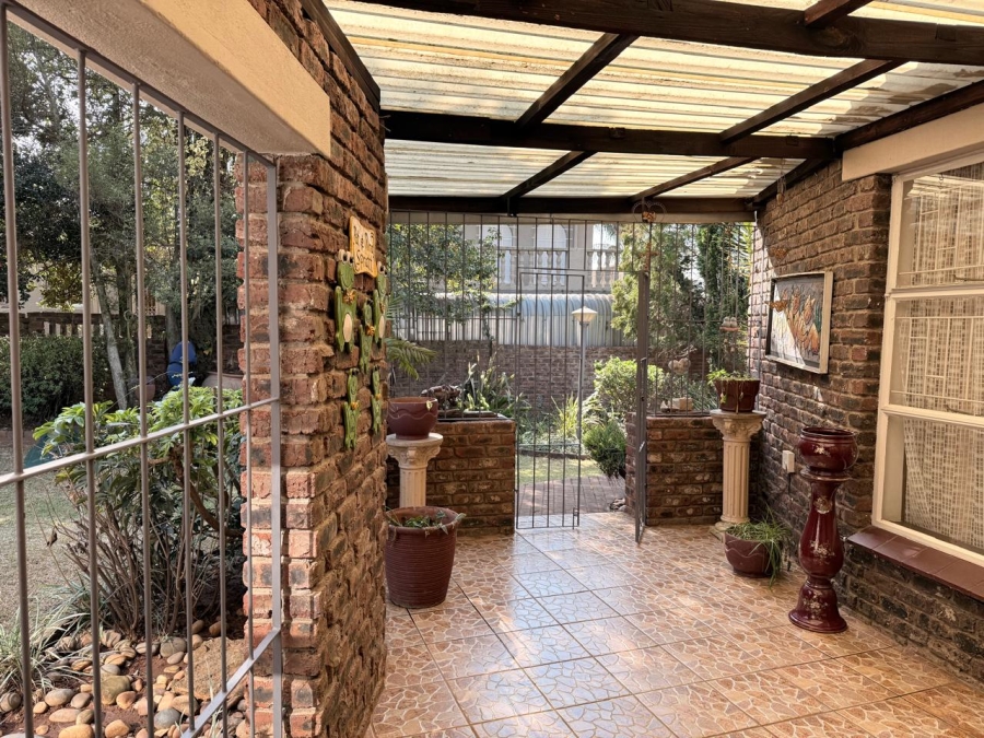 4 Bedroom Property for Sale in Pioneer Park KwaZulu-Natal