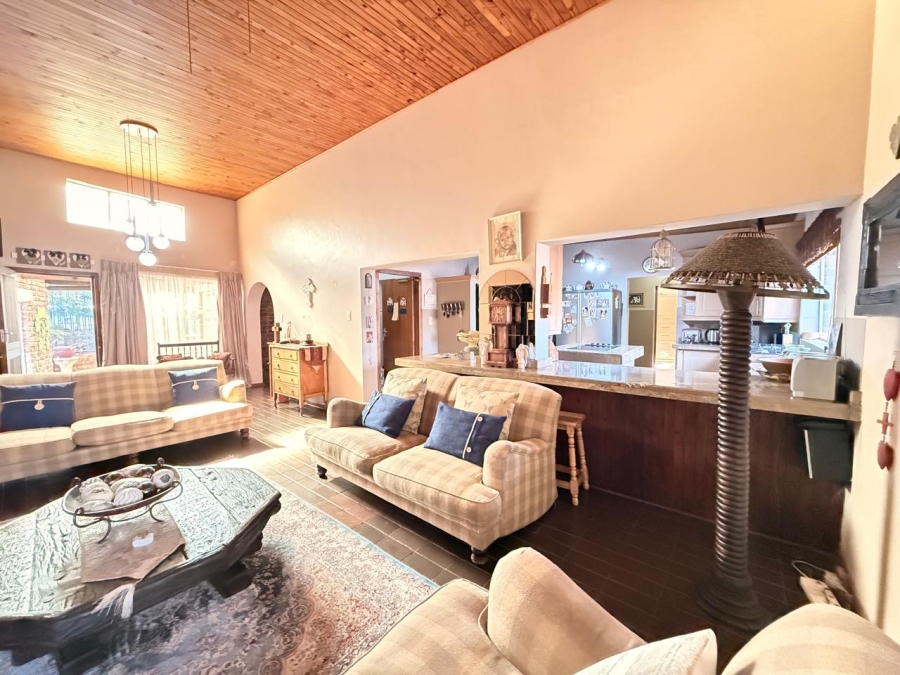 4 Bedroom Property for Sale in Pioneer Park KwaZulu-Natal