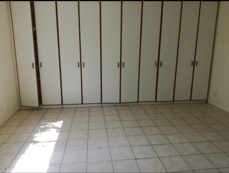 3 Bedroom Property for Sale in Meer En See KwaZulu-Natal
