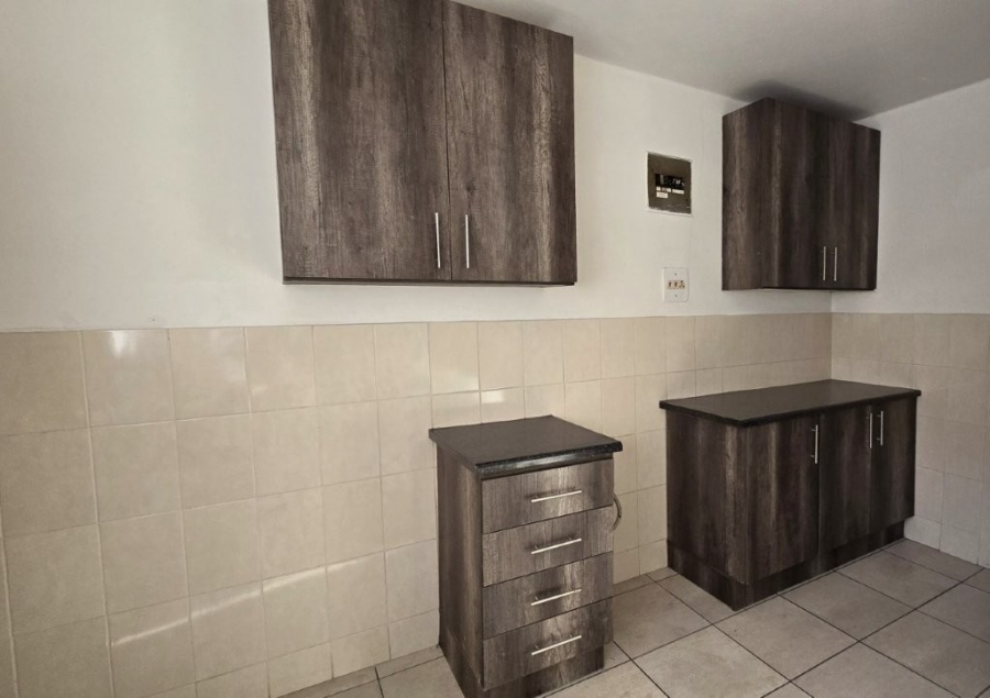 2 Bedroom Property for Sale in Pinetown KwaZulu-Natal